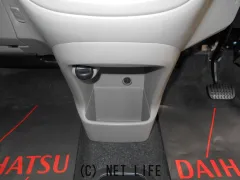 ダイハツ ミライース