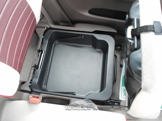 ★自社工場完備★新車・中古車 販売★注文販売★車検・点検・板金★ 日産 モコ