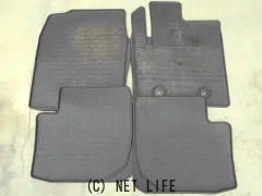 内装品 純正ゴムマット