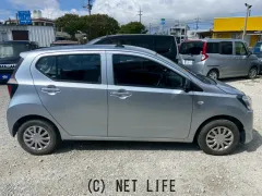 ダイハツ ミライース