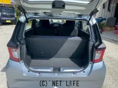 ダイハツ ミライース