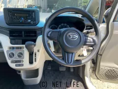 ダイハツ ムーヴ