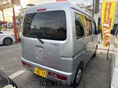 ダイハツ ハイゼットカーゴ
