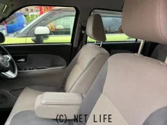 ダイハツ キャスト