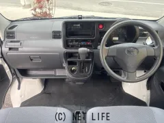 トヨタ ピクシスバン