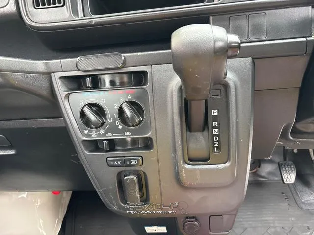 トヨタ ピクシスバン