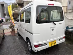 ダイハツ ハイゼットカーゴ