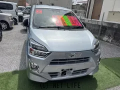 ダイハツ ミライース
