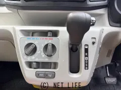 ダイハツ ミライース
