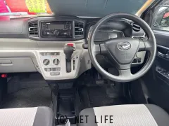 ダイハツ ミライース