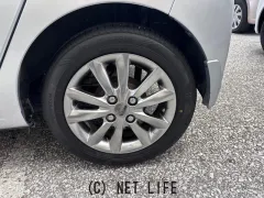 ダイハツ ミライース