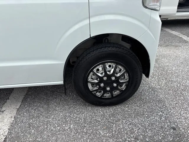 日産 NV100クリッパー