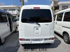 ダイハツ ハイゼットカーゴ