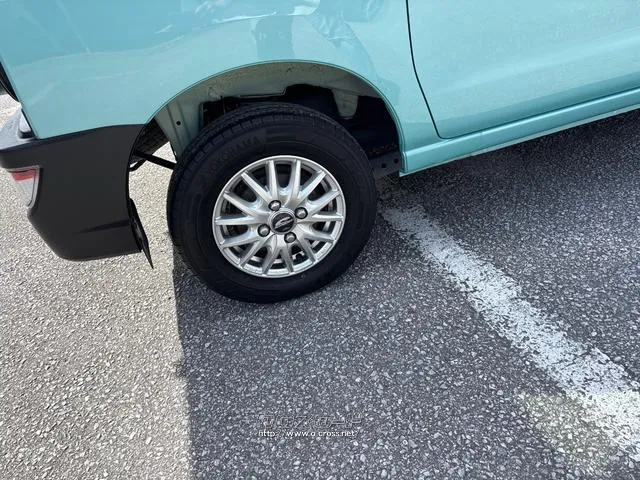 ダイハツ ハイゼットカーゴ