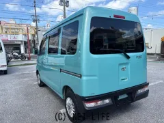 ダイハツ ハイゼットカーゴ