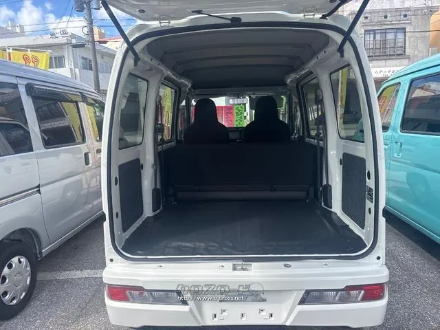 ダイハツ ハイゼットカーゴ