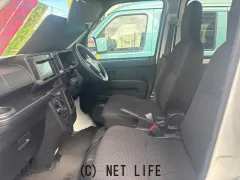 ダイハツ ハイゼットカーゴ