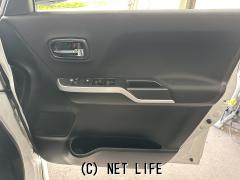 三菱 デリカD：2