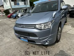 三菱 アウトランダーPHEV