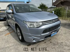三菱 アウトランダーPHEV