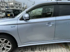 三菱 アウトランダーPHEV