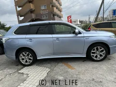 三菱 アウトランダーPHEV
