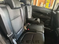 三菱 アウトランダーPHEV