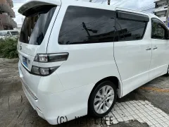 トヨタ ヴェルファイア