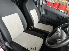 ダイハツ ミライース