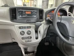 ダイハツ ミライース