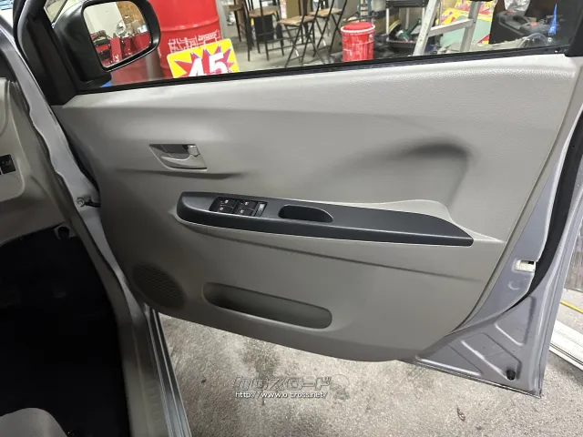 ダイハツ ミライース
