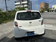 ダイハツ ミライース