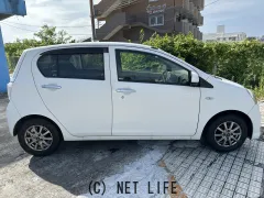 ダイハツ ミライース