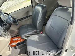 ダイハツ ミライース