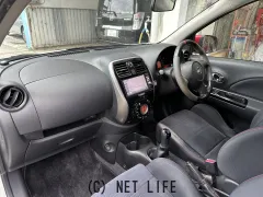 日産 マーチ
