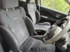 日産 マーチ