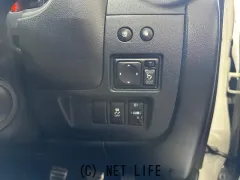 日産 マーチ