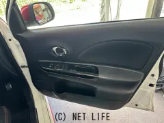 日産 マーチ