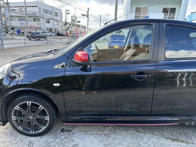 日産 マーチ