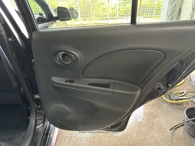 日産 マーチ