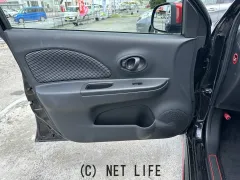 日産 マーチ