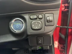 トヨタ アクア