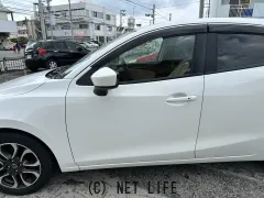 マツダ デミオ