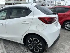 マツダ デミオ