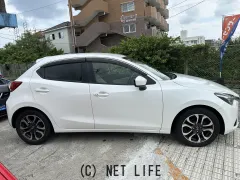 マツダ デミオ