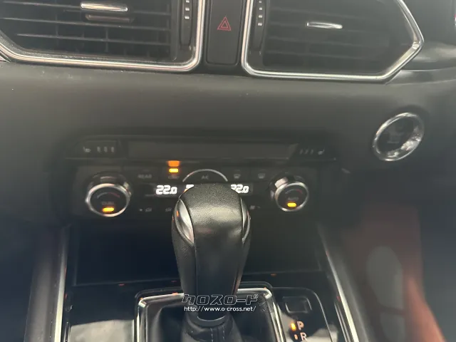マツダ CX-8