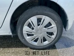 ダイハツ ミライース