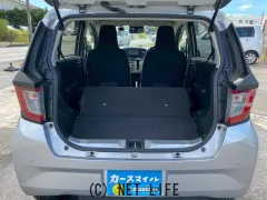 ダイハツ ミライース