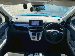 ダイハツ キャスト