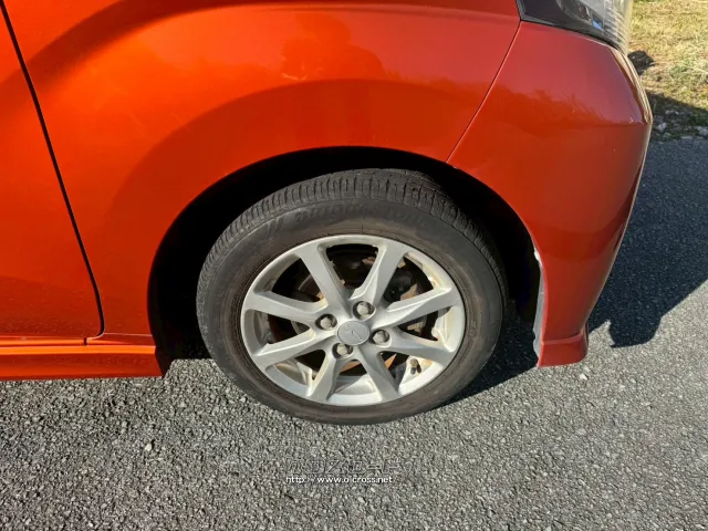 ダイハツ ムーヴ